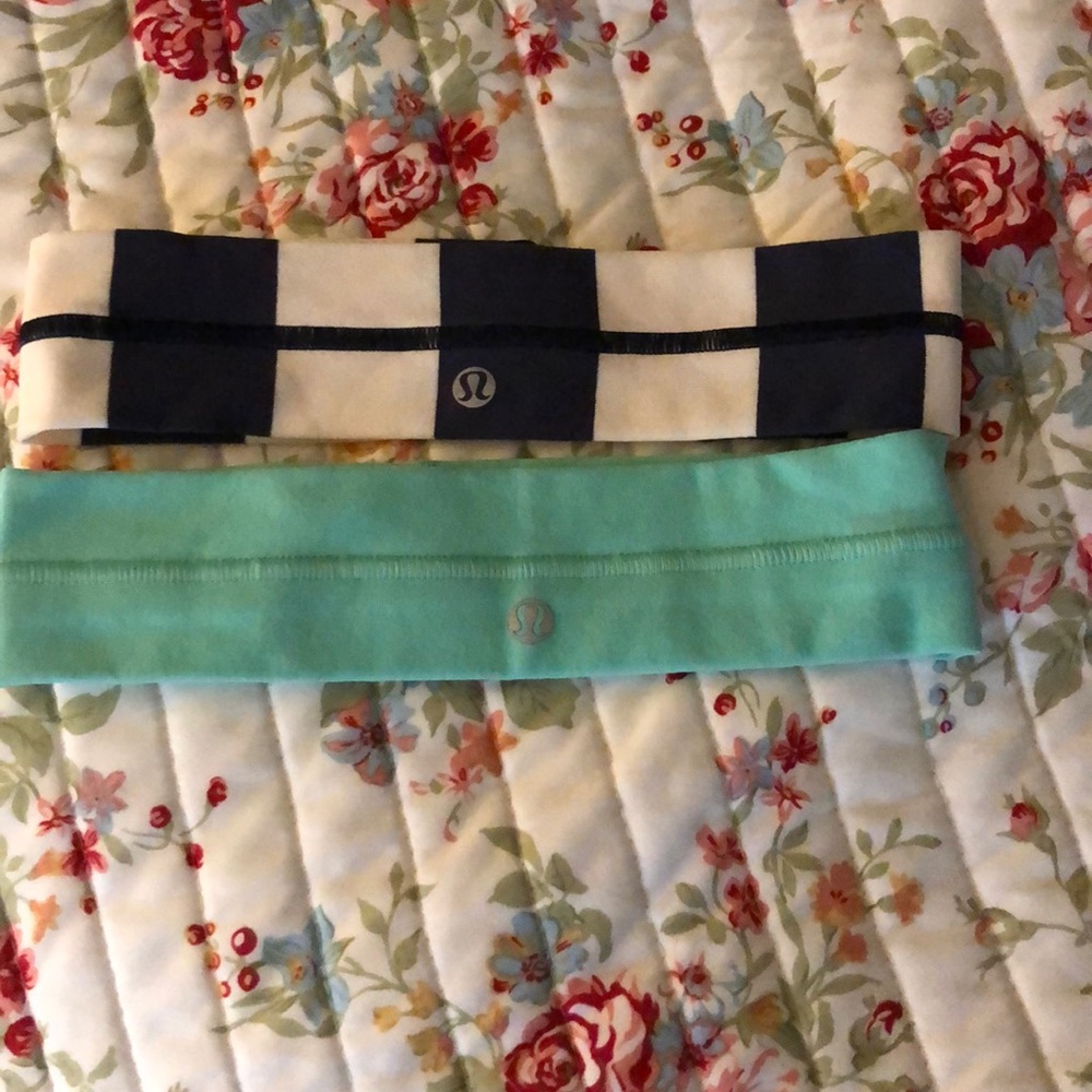 Lululemon head bands
